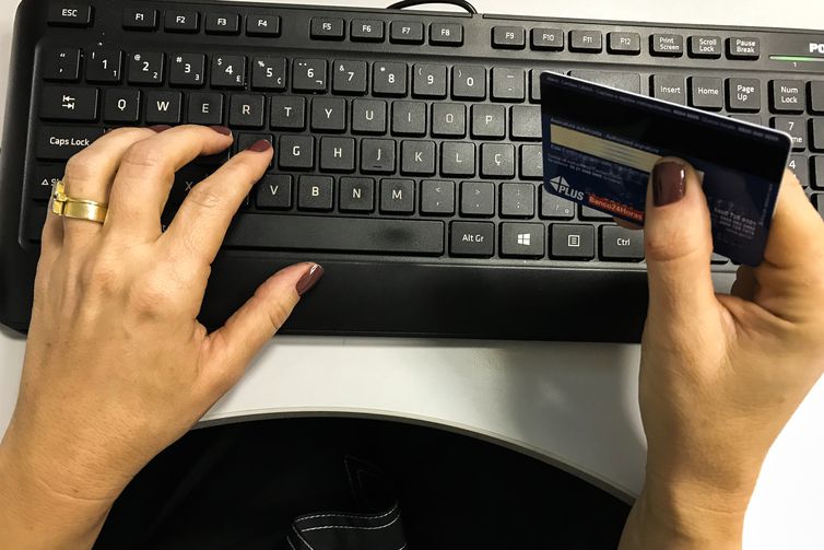 Cooperativas de crédito poderão oferecer carteira digital